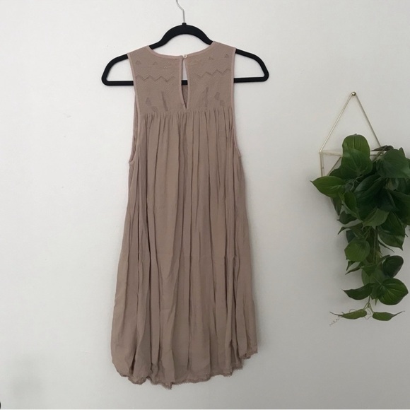 Aritzia Wilfred Allier Embroidered Swing Dress Blush Beige Modal+Silk Lined - Picture 6 of 7